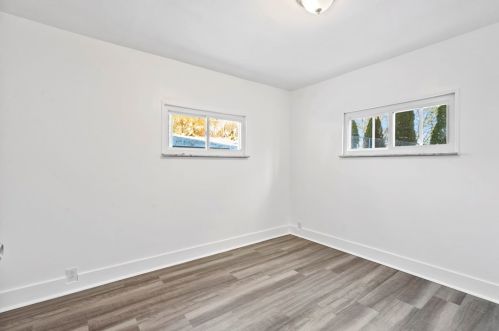 234 Berkley Ave, Pittsburgh PA  15221-4803 exterior