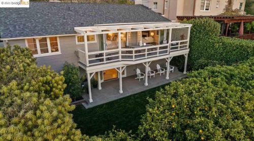 303 Hillside Ave, Oakland CA  94611-4013 exterior