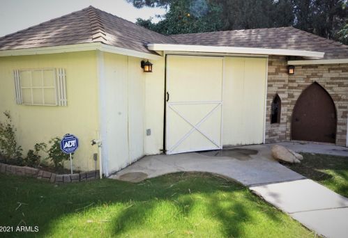 4403 Villa Linda Dr, Glendale AZ  85310-5122 exterior