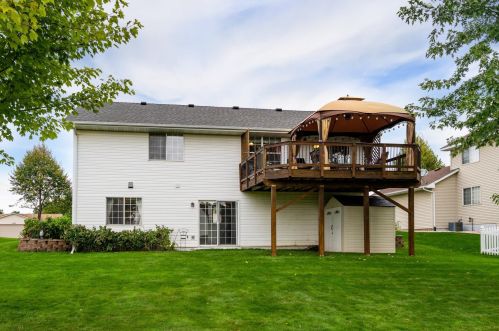 2228 Eastway Ave, Prior Lake MN  55379-3922 exterior