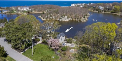 26 Little Hbr Rd, Cohasset MA  02025-1118 exterior