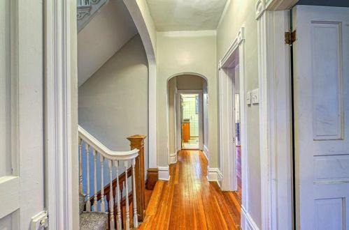 213 Dalzell Ave, Pittsburgh PA 15202-1856 exterior