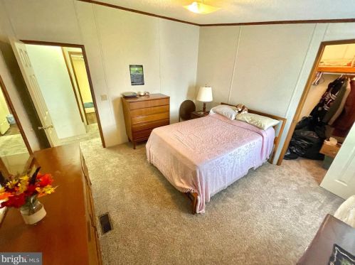 209 Persimmon Cir, Dover DE  19901-2535 exterior