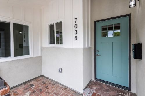 7038 Andasol Ave, Van Nuys, CA 91406-3538