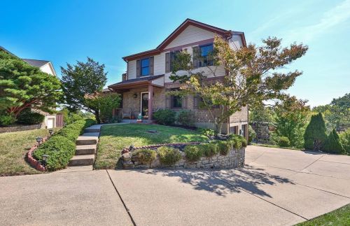 2473 High Crossing Dr, Covington, KY 41017-1354