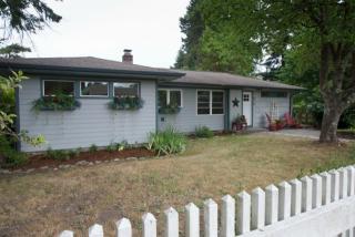 816 Rogers St, Olympia, WA 98502-4828