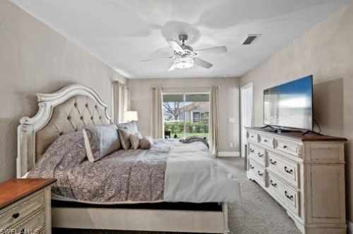 1006 6th Ave, Cape Coral FL  33909-0013 exterior