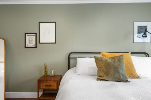 1932 Montair Ave, Long Beach CA  90815-3011 exterior