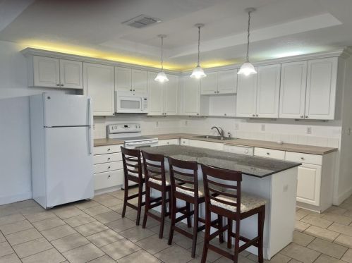 2051 Green Oak Ct, Kissimmee, FL 34744-5953