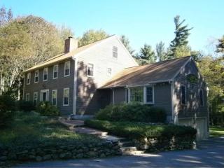 92 Zion Hill Rd, Salem, NH 03079-1512