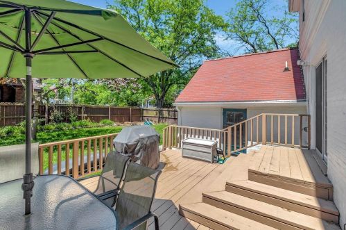 3935 Eileen Dr, Cincinnati OH 45209-2016 exterior