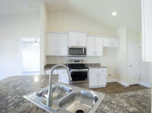 1965 Sandia Dr, Fort Pierce, FL 34983-4584