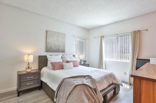 1596 Thornleaf Way, San Jose CA  95131-2968 exterior