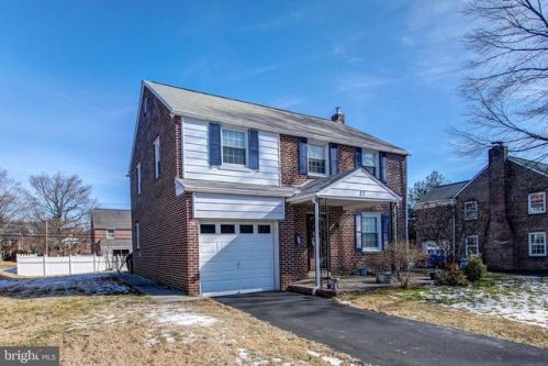27 Dewey Rd, Cheltenham, PA 19012-1413