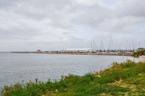 128 Shadylawn St, Morgans Point TX 77571-7256 exterior