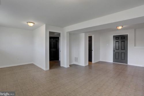 207 Pike Ct, Lees Cross Roads PA  17257-9046 exterior