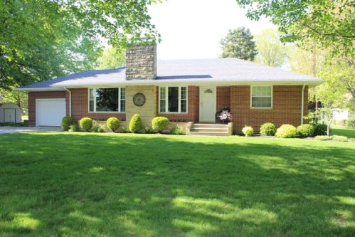 108 Saint Anne St, Archbold, OH 43502-9734