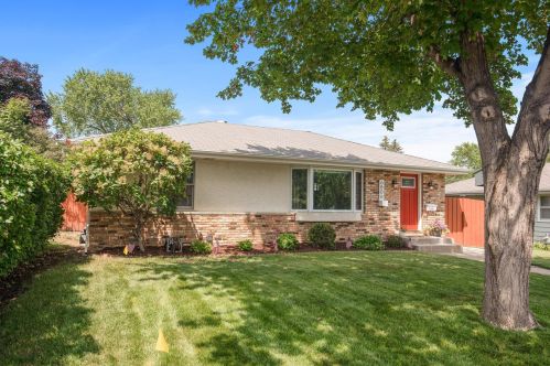 6806 Fairview Ave, Minneapolis, MN 55428-4348