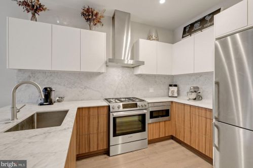 2803 Sherman Ave, Washington, DC 20001-3921