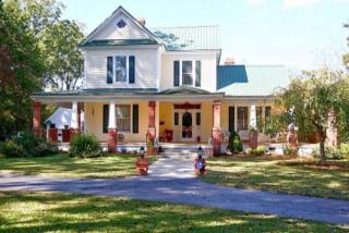 432 Club Knolls Rd, Dudley, NC 28333-5250