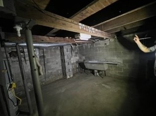 841 Old Coal Hollow Rd, Verona PA  15147-1829 exterior