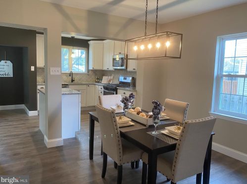 208 Grand Ave, Blenheim NJ  08012-3844 exterior