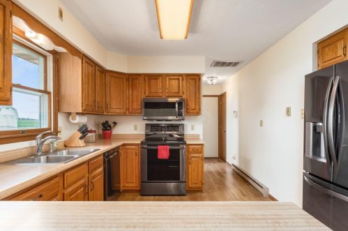 391 Waverly Ave, Washington Ch OH  43160-2464 exterior