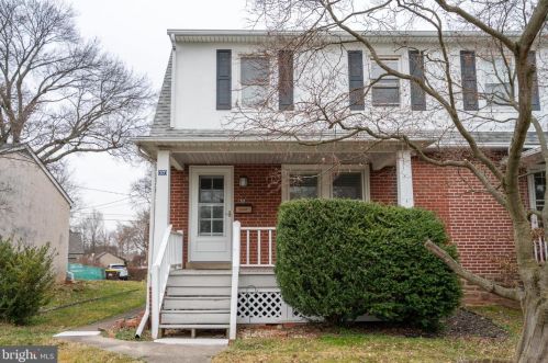 37 7th St, Lansdale, PA 19446-2619