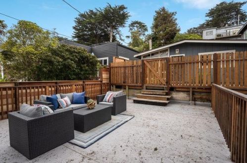 316 Carmel Ave, Pacifica CA  94044-2407 exterior