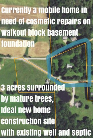 21 2nd St, Fredonia, PA 16124-1301