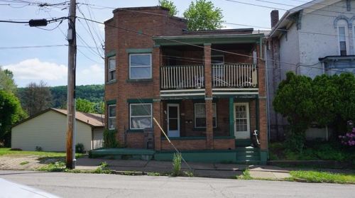 1106 5th Ave, Beaver Falls, PA 15010-4464