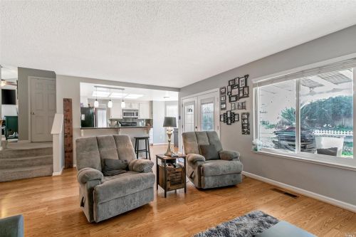 166 Buttercup Cir, Vacaville CA  95687-7319 exterior
