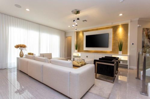 8035 Chilton Dr, Orlando FL 32836 exterior