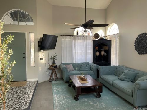 43903 5, Lancaster CA 93535-4053 exterior