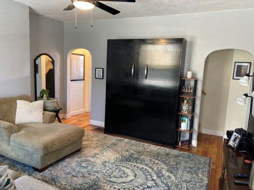 336 William St, Pittsburgh, PA 15209-2348