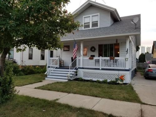 1106 67th St, Kenosha, WI 53143-1308