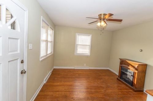 106 11th St, Connellsville PA  15425-2415 exterior