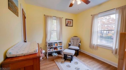 404 Quakertown Rd, Flemington NJ  08822-5610 exterior