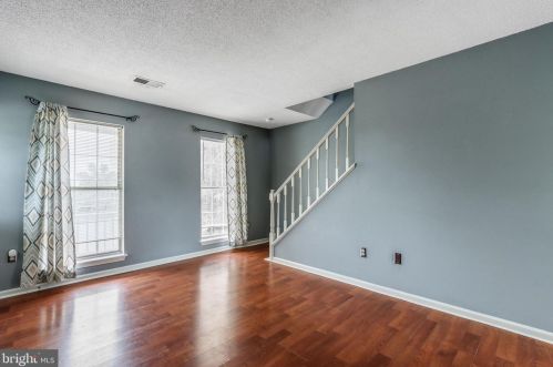 14 Mallard Ct, Charles Town WV  25414-5803 exterior