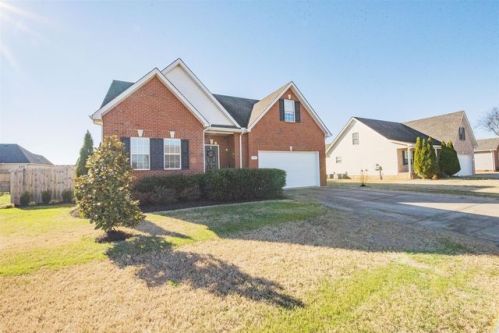 1647 Antebellum Dr, Murfreesboro TN  37128-0720 exterior