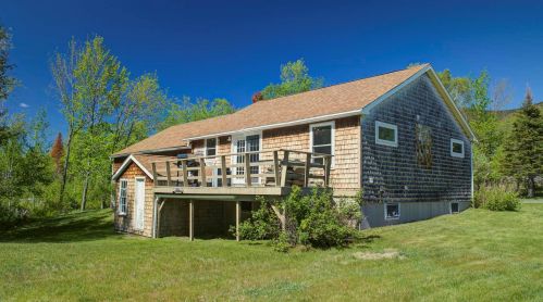 679 Route 115, Carroll NH  03598-4351 exterior