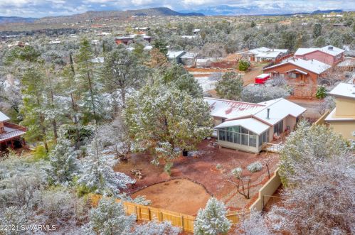 120 Grasshopper Ln, Sedona AZ  86336-4521 exterior