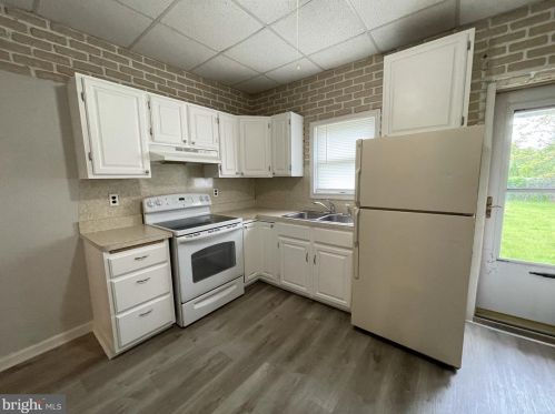 101 Patterson Ave, Trenton NJ  08610-4439 exterior