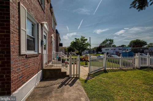 435 Darby Rd, Ridley Park, PA 19078-1314