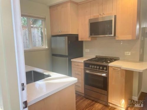 1570 Wright St, Santa Rosa CA  95404-2928 exterior