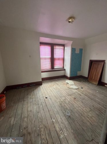 125 Haws Ave, Norristown PA 19401-4518 exterior