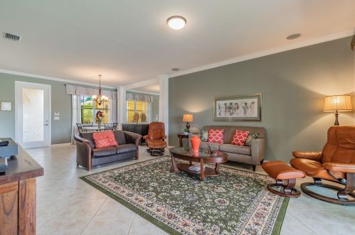 16143 Amethyst Key Dr, Wimauma FL  33598-4027 exterior