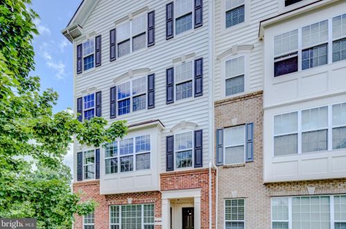 15173 Sage Run Rd, Haymarket, VA 20169-6260