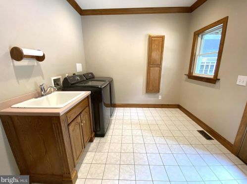 12534 Fawn Dr, Laurel DE  19956-3504 exterior