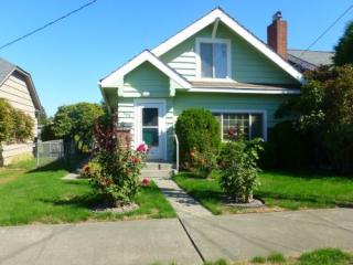 408 Whitworth Ave, Seattle, WA 98057-2417
